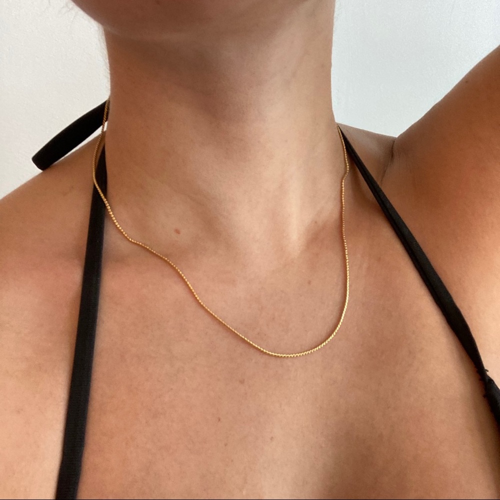NWOT 18 inch Gold Plated Delicate necklace